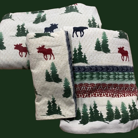WestPoint Stevens 3 pc Sheet Set Twin Flannel Moose Woods Pine Trees Log Cabin - Picture 2 of 3
